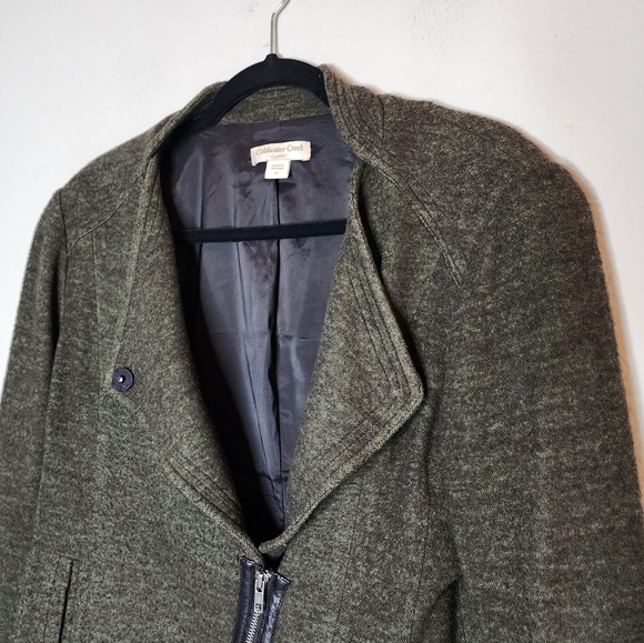 Coldwater Creek wool- blend green asymmetrical zip jacket. Size 12. - Picture 14 of 16